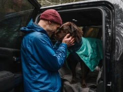 Ruffwear Dirtbag™ Hunde-Handtuchmantel Aurora Teal -Hundebedarf 1053957 Product