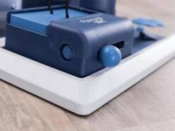 Trixie Dog Activity Poker Box 2 Hunde Intelligenzspiel -Hundebedarf 633180 Product