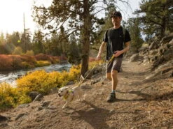 Ruffwear Hi & Light™ Hundegeschirr 2.0 Lichen Green 18 Ruffwear Hi & Light™ Hundegeschirr 2.0 Lichen Green -Hundebedarf 912377 Product