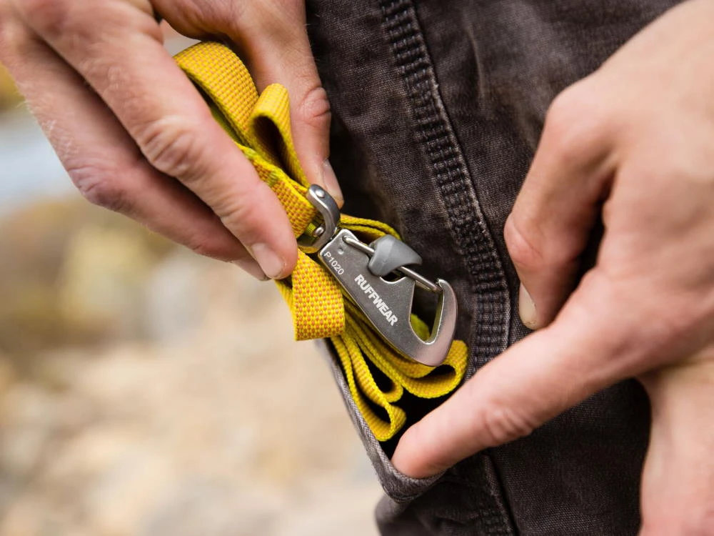 Ruffwear Hi & Light™ Leichte Hundeleine Lichen Green 6 Ruffwear Hi & Light™ Leichte Hundeleine Lichen Green – Bild 6